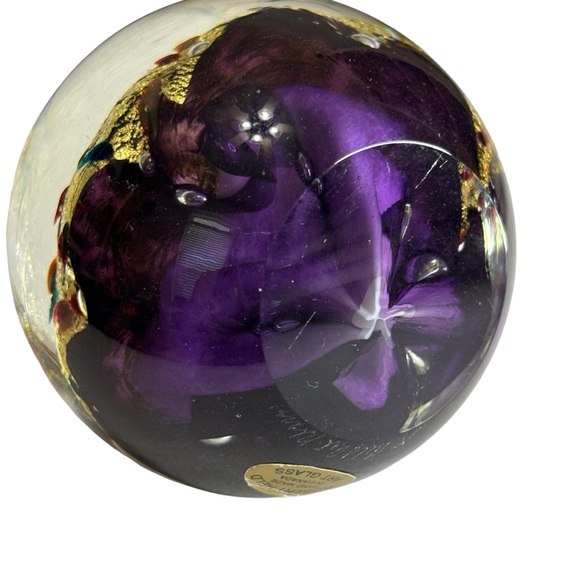 Vintage Robert Held Signed Art Blown Glass Paperweight Iridescent Gold Purple - Picture 5 of 11
